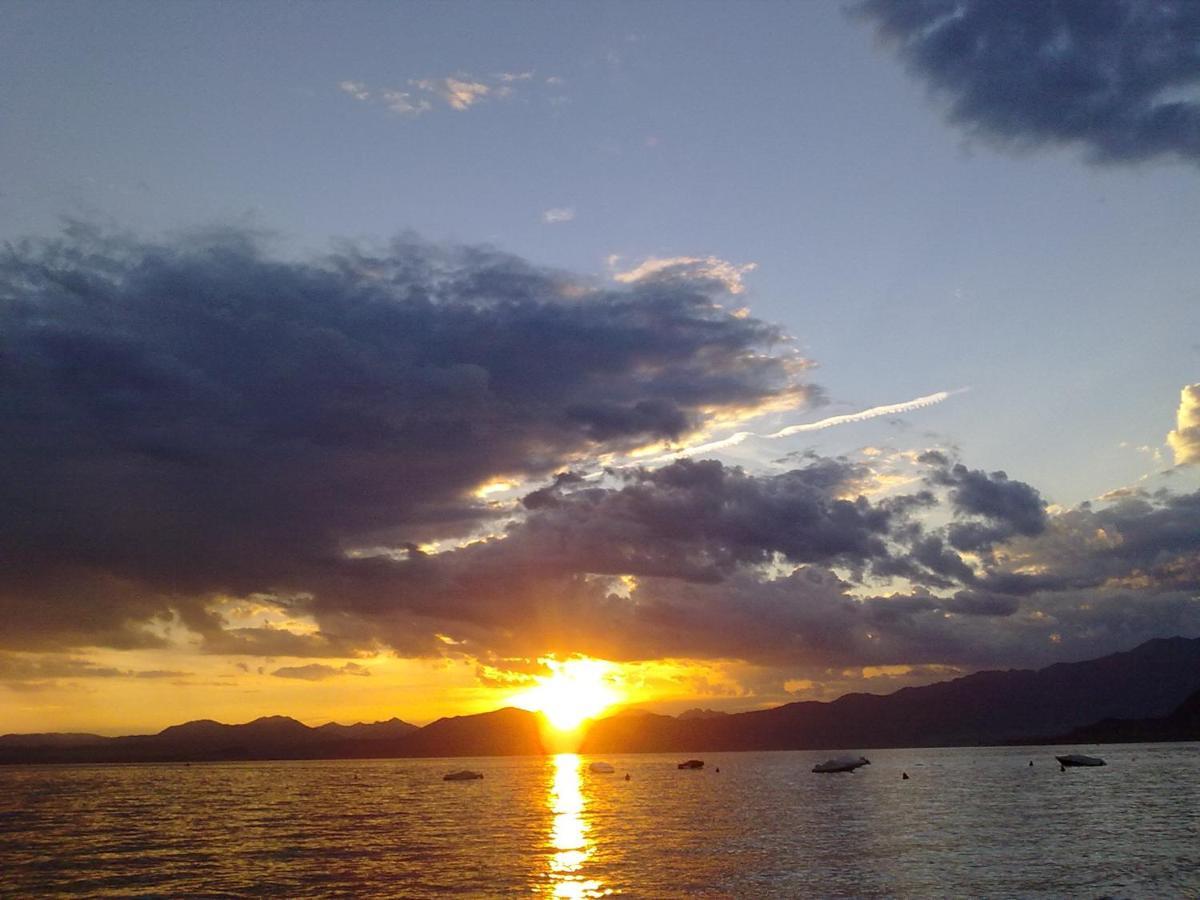 Residenza Al Sogno - On Lake Garda カヴァイオーン・ヴェロネーゼ エクステリア 写真