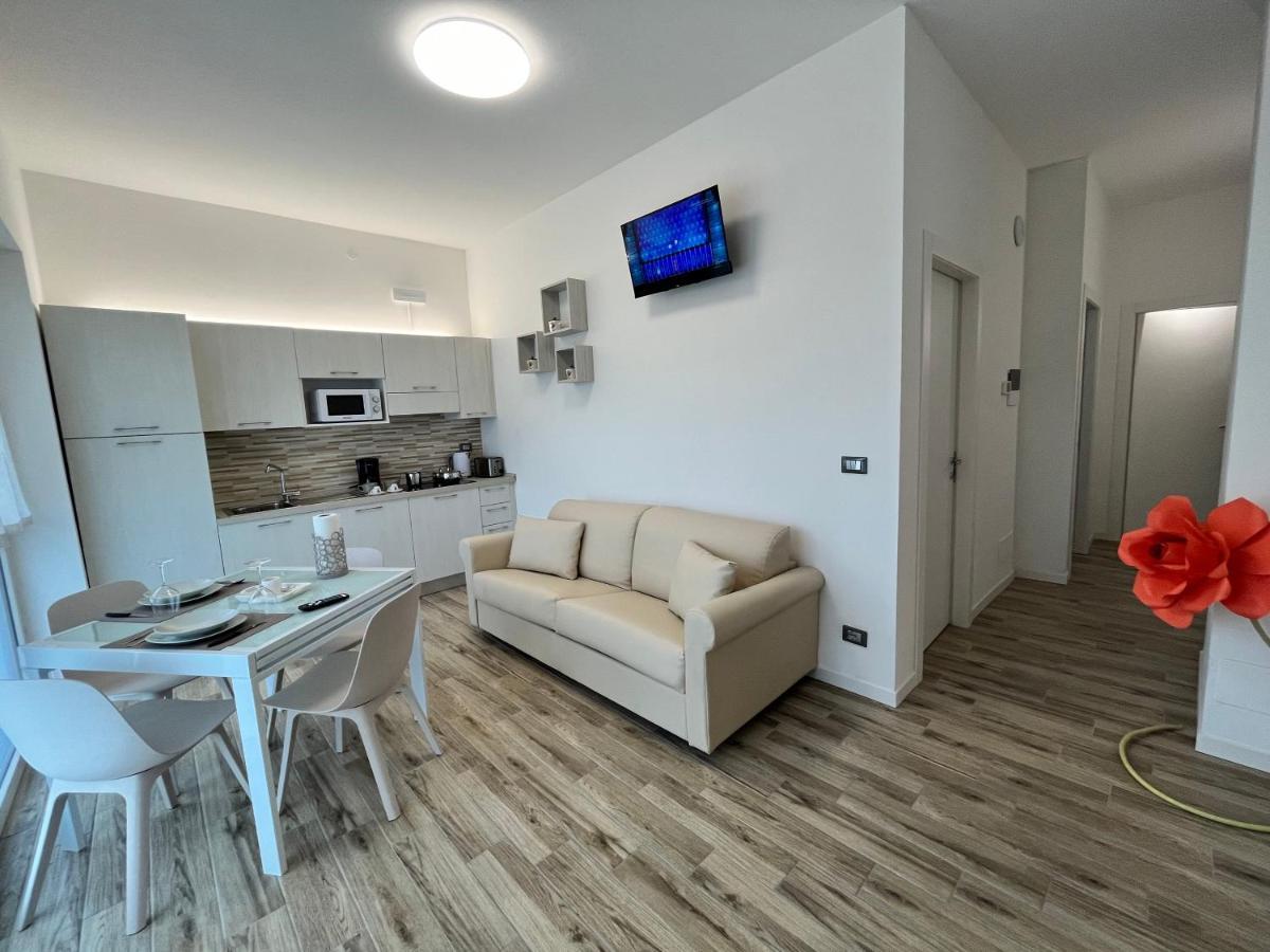 Residenza Al Sogno - On Lake Garda カヴァイオーン・ヴェロネーゼ エクステリア 写真
