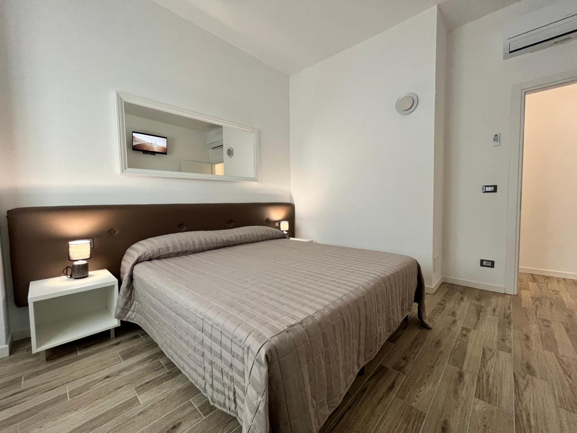 Residenza Al Sogno - On Lake Garda カヴァイオーン・ヴェロネーゼ エクステリア 写真